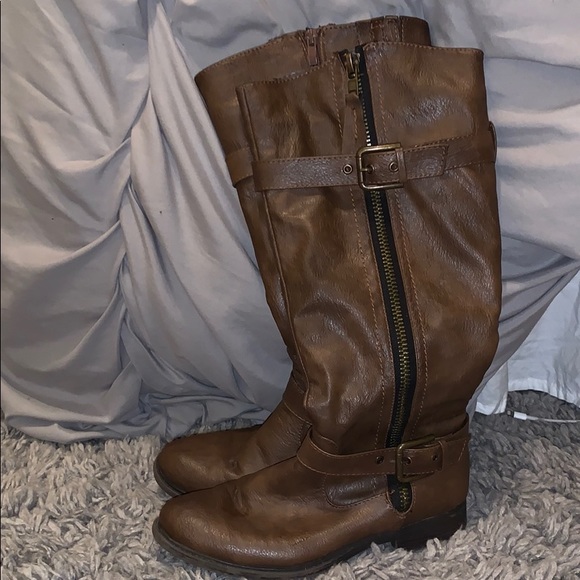 Knee High Boots - Picture 1 of 3